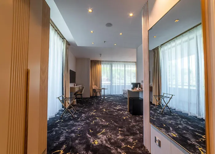 Elania & 5* Cluj-Napoca